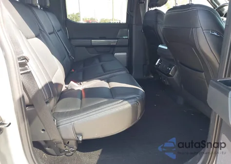 2022 Ford F-150 Xlt z USA, uszkodzony, nr VIN 1FTFW1E80NKD28401